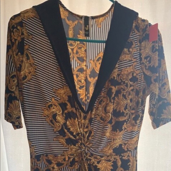 Dress - Picture 2 of 3